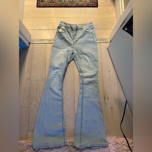 Rue 21 flared bottom, light washed jeans!